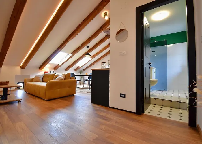 Brand New Centre Apartment 2